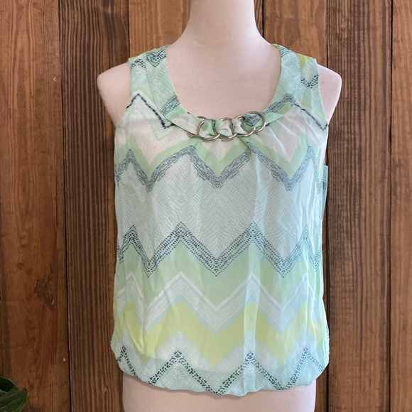 A. Byer Women’s Blouse - Picture 2 of 7